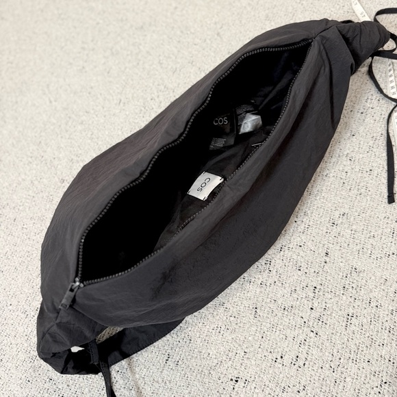 Not•••• - Picture 9 of 11